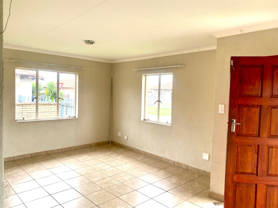 3 Bedroom Property for Sale in Waterkloof North West